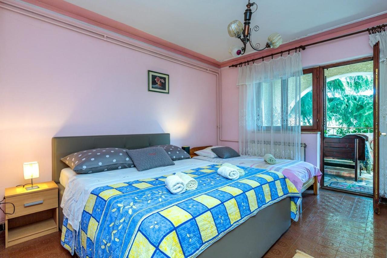 Apartments Volte Rovigno Екстериор снимка